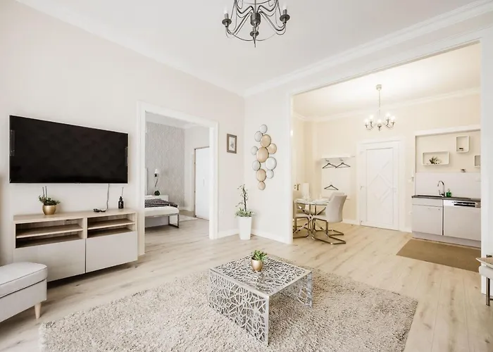 Apartman De Luxe 1-bedroom, 2-bathroom In The Center Budapest